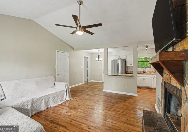 Photo 3 of Single family home for sale at 418 Sir Winston Ct, Jonesboro, GA 30238 | MLS# 10785561 | Listing updated on 2026-08-27