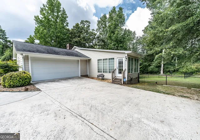 Homes for sale in Rome, GA | 45 Wildflower Rd Ne, Rome, GA 30161 | MLS# 10570984