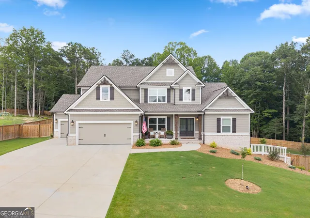 1st image of 1081 Holly Dr, Loganville, GA 30052 | MLS# 10820072