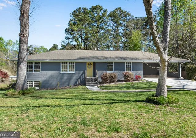 Homes for sale in Lithia Springs, GA | 3941 Forest Dr, Lithia Springs, GA 30122 | MLS# 10801216