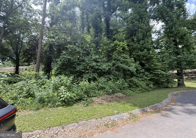 Homes for sale in Roswell, GA | Lot 10 Surrey Rd, Roswell, GA 30075 | MLS# 10802291