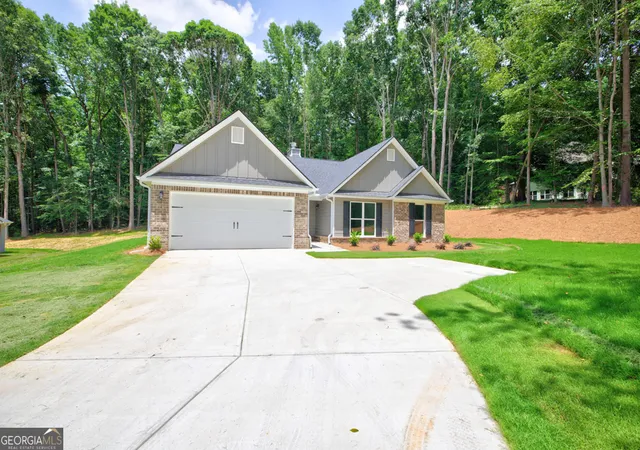 2nd image of 1718 Hwy 82 #3, Winder, GA 30680 | MLS# 10755096