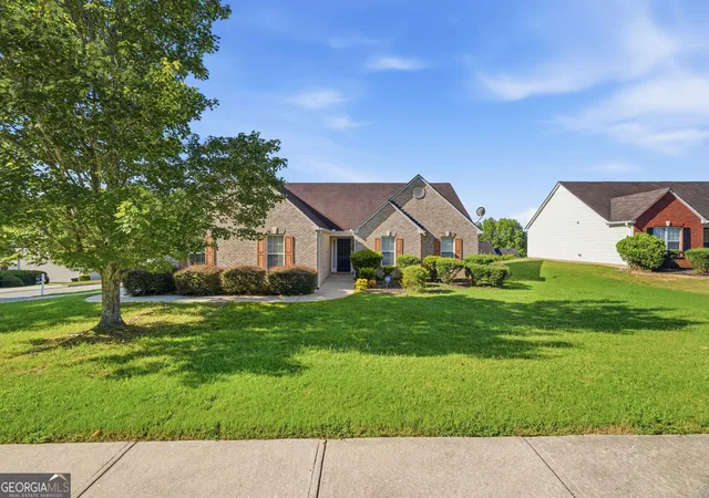 1st image of 2230 Blue Ridge Ln, Conyers, GA 30012 | MLS# 10831311