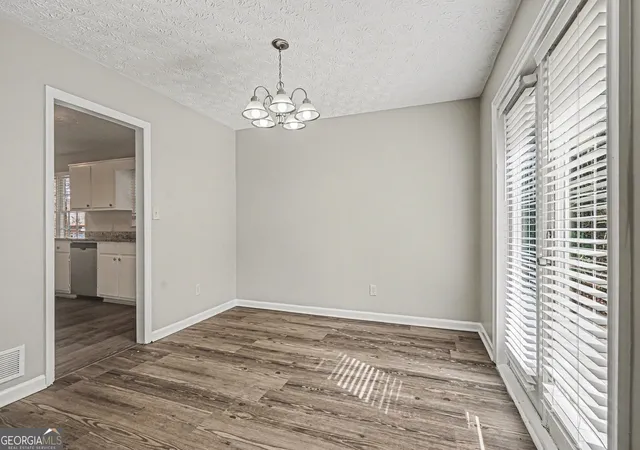 4th image of 2060 Sw Lost Forest Ln, Conyers, GA 30094 | MLS# 10696747