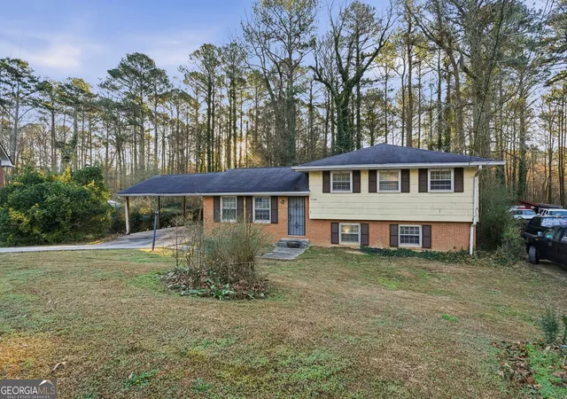Photo 2 of Single family home for sale at 5700 Deerfield Trl, Atlanta, GA 30349 | MLS# 10694786 | Listing updated on 2026-09-09