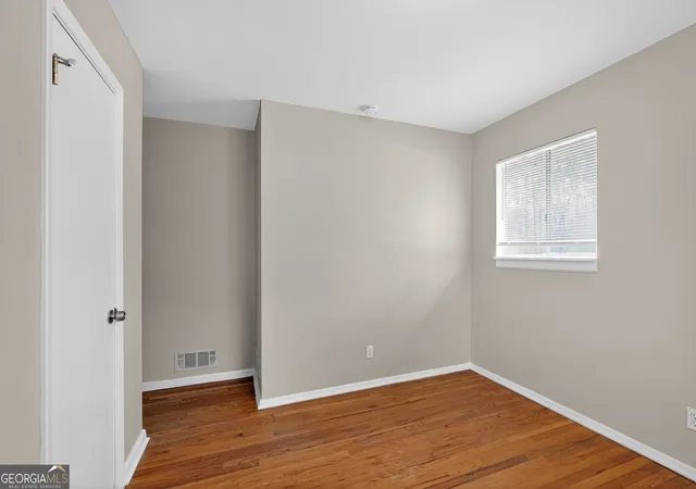 Photo 4 of Single family home for sale at 5700 Deerfield Trl, Atlanta, GA 30349 | MLS# 10694786 | Listing updated on 2026-09-09