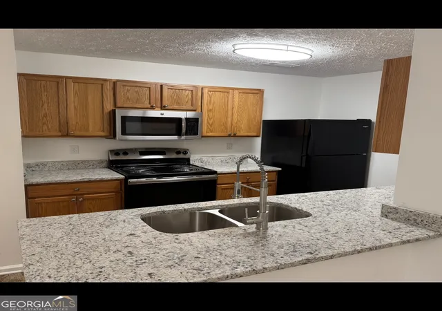 2nd image of 3831 Waldrop Ln, Decatur, GA 30034 | MLS# 10816050