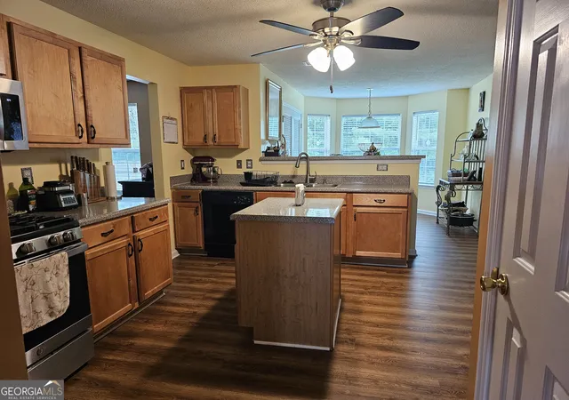 Photo 4 of Single family home for sale at 2612 Buccanneers Cvs, Decatur, GA 30035 | MLS# 10782410 | Listing updated on 2026-08-28
