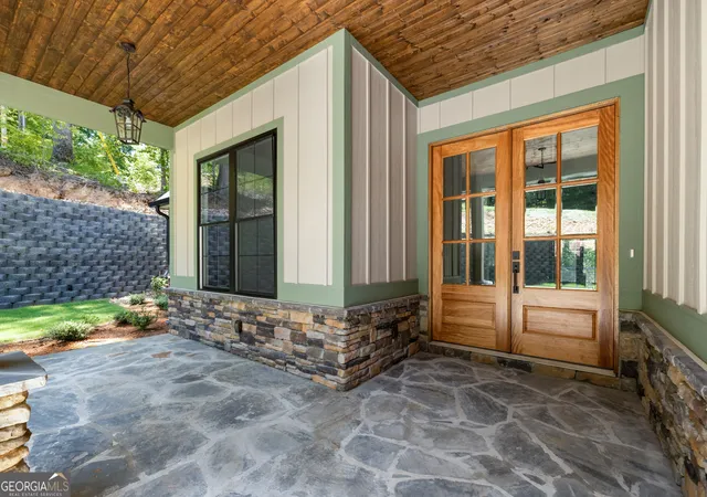Photo 3 of Single family home for sale at 503 Point Rd, Westminster, SC 29693 | MLS# 10811405 | Listing updated on 2026-09-01