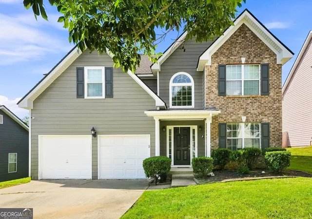 Photo 1 of Single family home for sale at 5655 Laurel Ridge Dr, Atlanta, GA 30344 | MLS# 10833985 | Listing updated on 2026-09-10