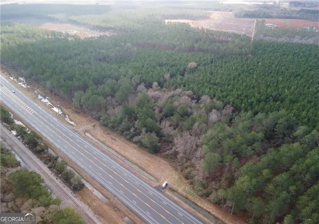 4th image of 1000 Ac Hwy 341, Odum, GA 31555 | MLS# 10702554