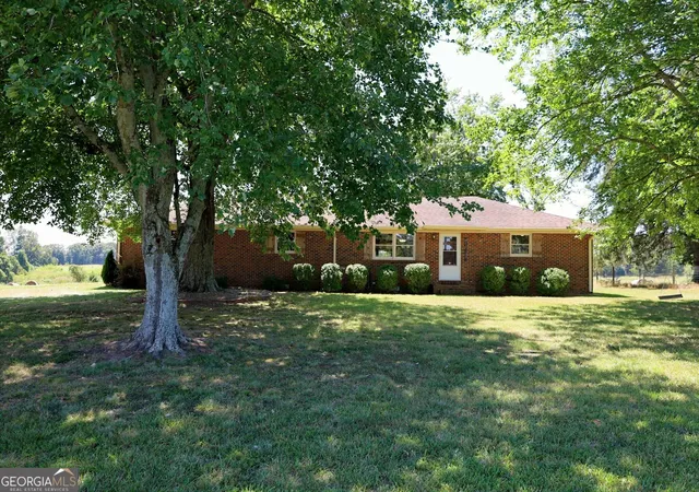 Single family home for sale at 1719 Hwy 98 W, Danielsville, GA 30633 | MLS# 10835074