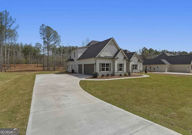 Photo 3 of Single family home for sale at 216 Tattersall Wy #97, Senoia, GA 30276 | MLS# 10684319 | Listing updated on 2026-08-21