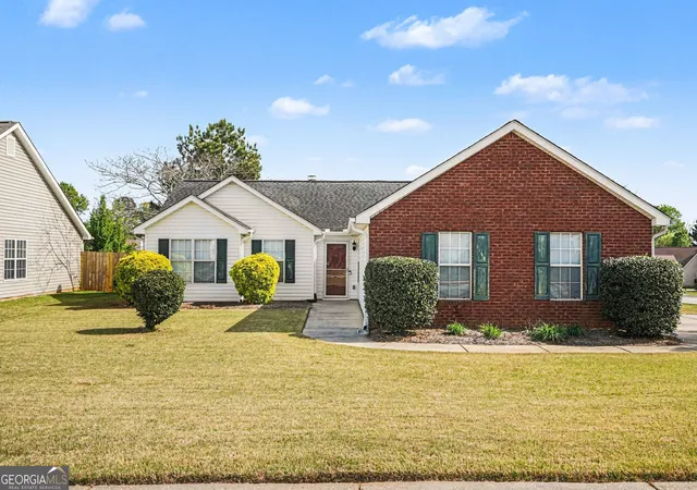 Photo 1 of Sale Pending at 2305 Sugarleaf Trl, Hampton, GA 30228 | MLS# 10815092 | Listing updated on 2026-08-31