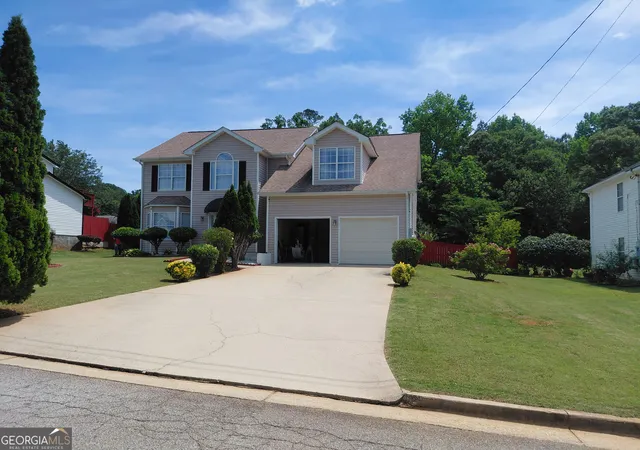 Homes for sale in Lithonia, GA | 1786 Springwater Wy, Lithonia, GA 30058 | MLS# 10763134