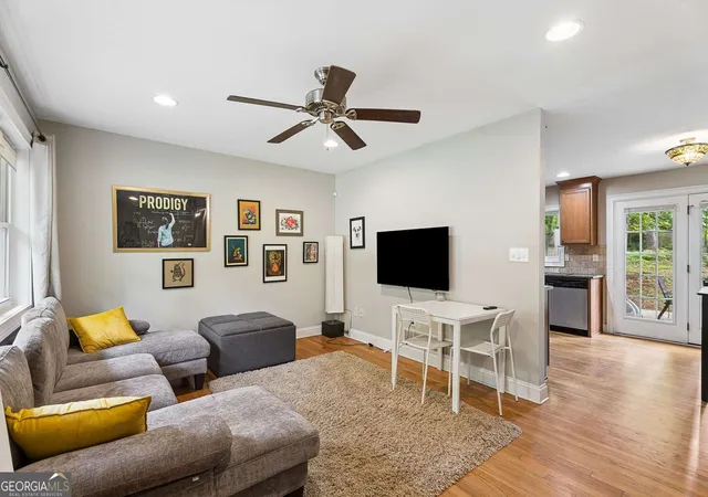 2nd image of 2503 Brentford Pl, Decatur, GA 30032 | MLS# 10781216