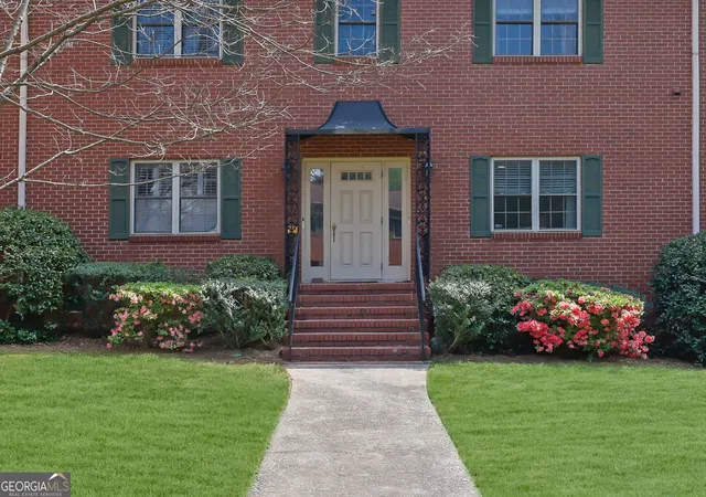 Homes for sale in Atlanta, GA | 430 Lindbergh Dr Ne #K3, Atlanta, GA 30305 | MLS# 10793156
