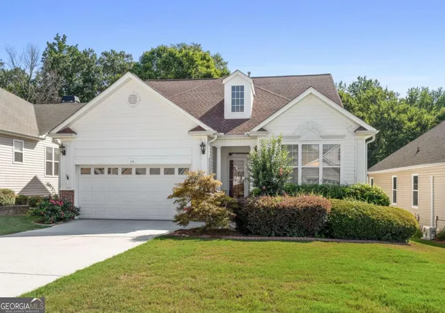 Photo 3 of Single family home for sale at 110 Scenic Hills Dr, Newnan, GA 30265 | MLS# 10802656 | Listing updated on 2026-09-26