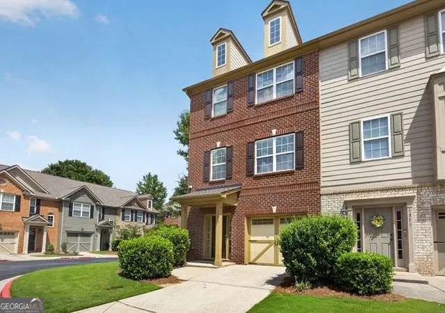 Photo 2 of Townhouse for sale at 1369 Dolcetto Tr Nw #8, Kennesaw, GA 30152 | MLS# 10826239 | Listing updated on 2026-09-12