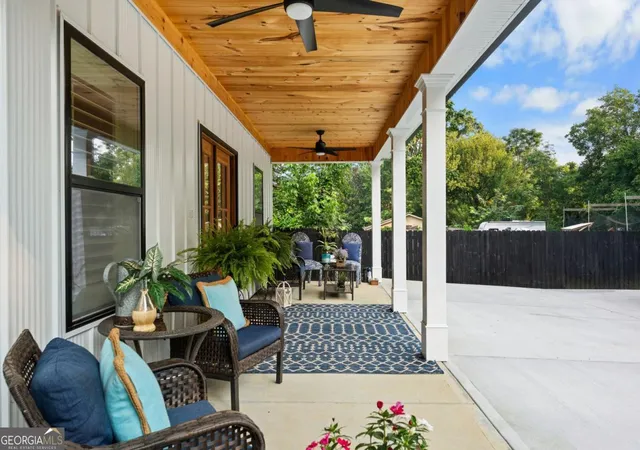 2nd image of 225 N Erwin St, Cartersville, GA 30120 | MLS# 10817859