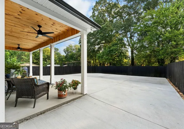 4th image of 225 N Erwin St, Cartersville, GA 30120 | MLS# 10817859