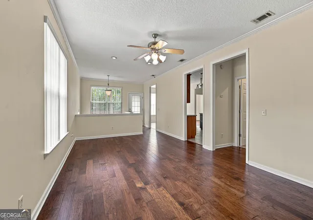 3rd image of 148 Drayton Cir, Brunswick, GA 31525 | MLS# 10807145