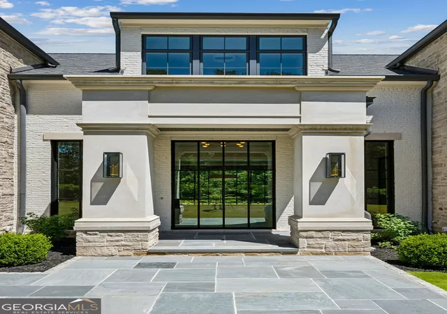 2nd image of 4715 Northside Dr Nw, Sandy Springs, GA 30327 | MLS# 10765344