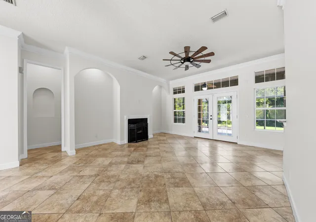 Photo 3 of Single family home for sale at 227 Edgewater Dr, Saint Marys, GA 31558 | MLS# 10806278 | Listing updated on 2026-09-02