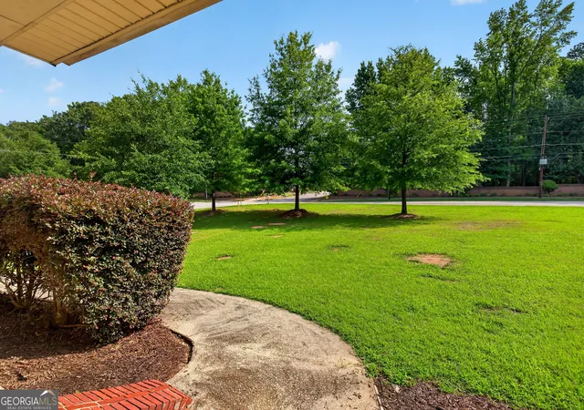 Homes for sale in Fayetteville, GA | 190 Forrest Ave, Fayetteville, GA 30214 | MLS# 10800094