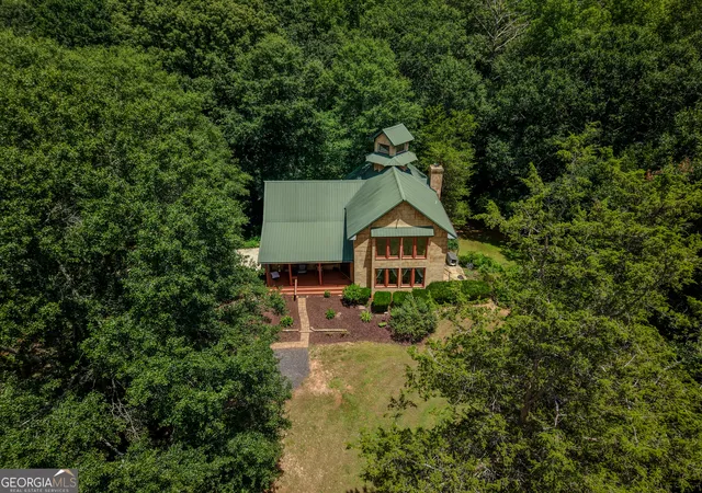 Photo 3 of Single family home for sale at 5642 Highway 212, Covington, GA 30016 | MLS# 10816703 | Listing updated on 2026-09-04