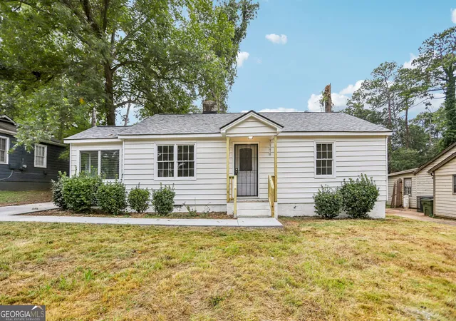 Single family home for sale at 1330 Lynford Dr SW, Atlanta, GA 30310 | MLS# 10872682