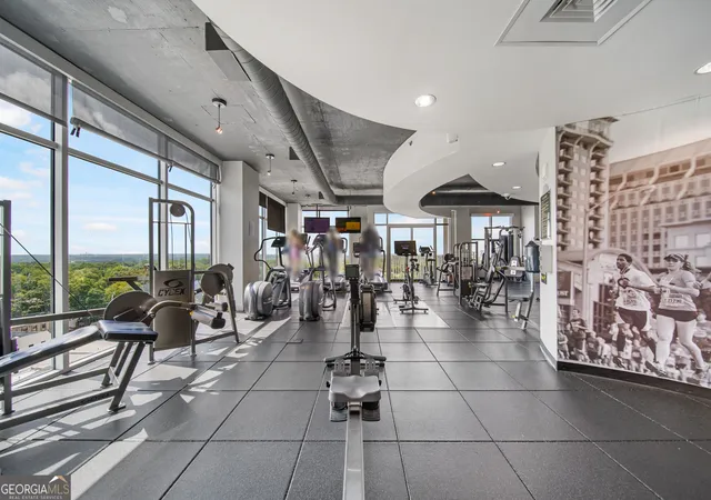 2nd image of 250 Pharr Rd Ne, Atlanta, GA 30305
