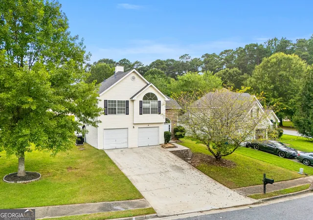 Photo 2 of Sale Pending at 6559 Lancelot Ct, Riverdale, GA 30296 | MLS# 10823058 | Listing updated on 2026-09-15