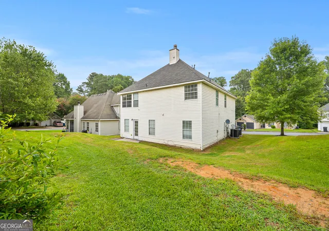Photo 3 of Sale Pending at 6559 Lancelot Ct, Riverdale, GA 30296 | MLS# 10823058 | Listing updated on 2026-09-15