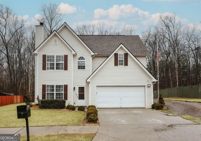 Photo 2 of Sale Pending at 480 Maple Frg Dr, Athens, GA 30606 | MLS# 10679386 | Listing updated on 2026-02-24