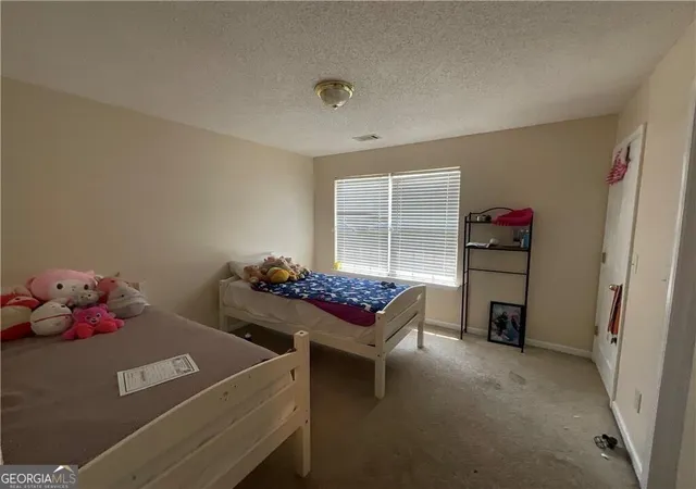 Photo 15 of Single family home for sale at 6231 Hickory Ln Cir, Union City, GA 30291 | MLS# 10741764 | Listing updated on 2026-05-11