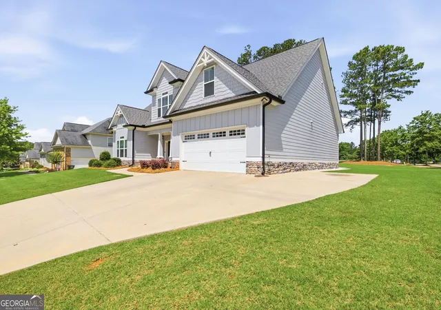 Photo 3 of Single family home for sale at 6400 Old Ml Ln, Monroe, GA 30655 | MLS# 10787574 | Listing updated on 2026-08-18