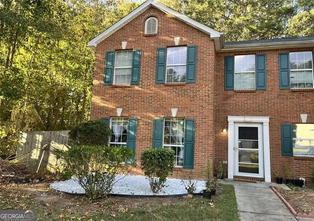 Photo 3 of Single family home for sale at 800 Sinclair Way, Jonesboro, GA 30238 | MLS# 10628630 | Listing updated on 2026-05-20