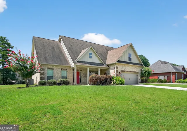Photo 2 of Sale Pending at 344 Thoroughbred Ln, Macon, GA 31216 | MLS# 10565536 | Listing updated on 2025-10-28