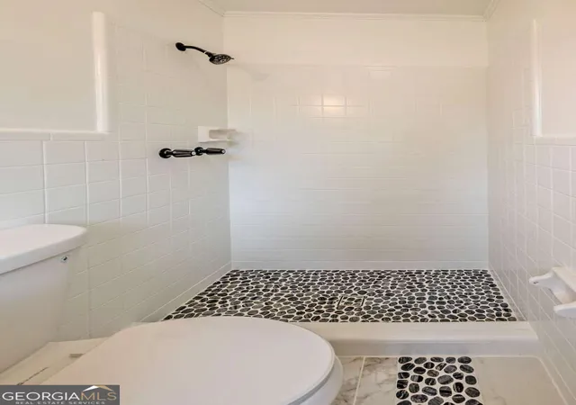 Photo 3 of Single family home for sale at 13 Brown St, Toccoa, GA 30577 | MLS# 10792985 | Listing updated on 2026-10-12