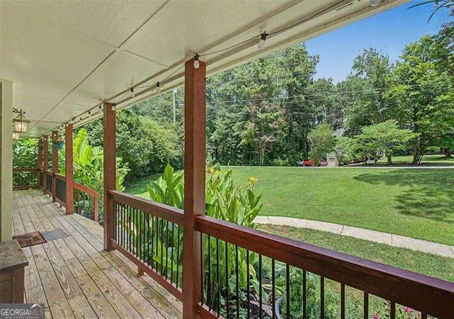 Photo 2 of Single family home for sale at 325 Pickett's Xing, Acworth, GA 30101 | MLS# 10806509 | Listing updated on 2026-09-15