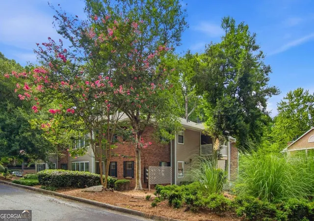 Photo 35 of Condo for sale at 307 Barrington Hills Dr, Sandy Springs, GA 30350 | MLS# 10821984 | Listing updated on 2026-08-22