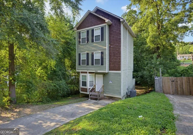 Photo 1 of Single family home for sale at 2421 2nd Street NW, Atlanta, GA 30318 | MLS# 10829085 | Listing updated on 2026-10-28