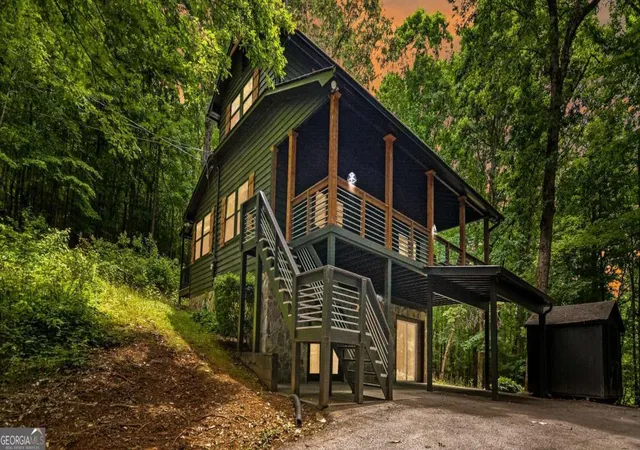 3rd image of 136 Fox Run Dr, Blue Ridge, GA 30513 | MLS# 10826598