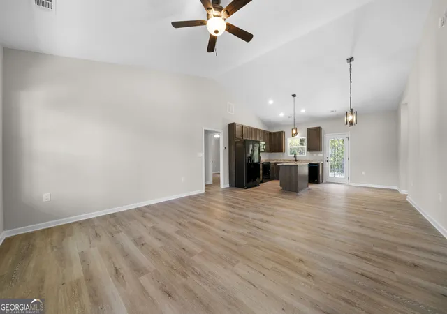 4th image of 652 Harris Cir, Cedartown, GA 30125 | MLS# 10834529