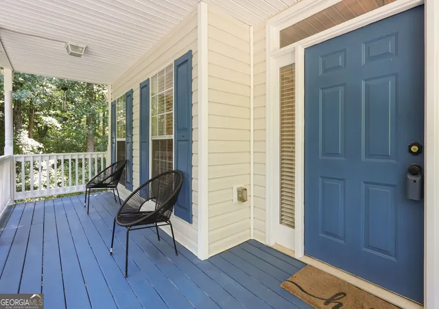 Photo 2 of Single family home for sale at 129 Avalon Dr, Mcdonough, GA 30252 | MLS# 10827194 | Listing updated on 2026-09-11