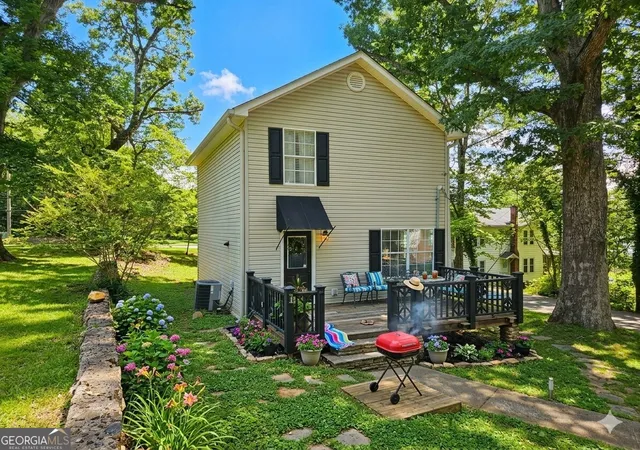 Photo 1 of Single family home for sale at 1326 Park Hl Dr, Gainesville, GA 30501 | MLS# 10720729 | Listing updated on 2026-09-07