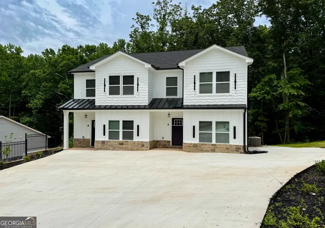 3rd image of 224 Brad St, Royston, GA 30662 | MLS# 10775010