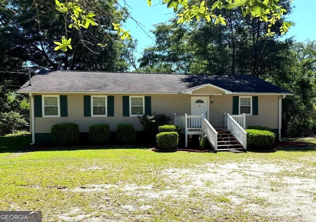 Homes for sale in Swainsboro, GA | 108 Atkinson Dr, Swainsboro, GA 30401 | MLS# 10778129