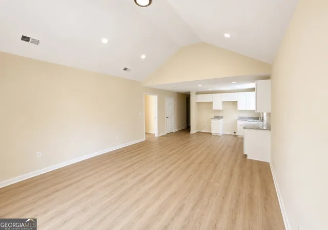3rd image of 830 Martin Luther King Jr St, Rockmart, GA 30153 | MLS# 10759382